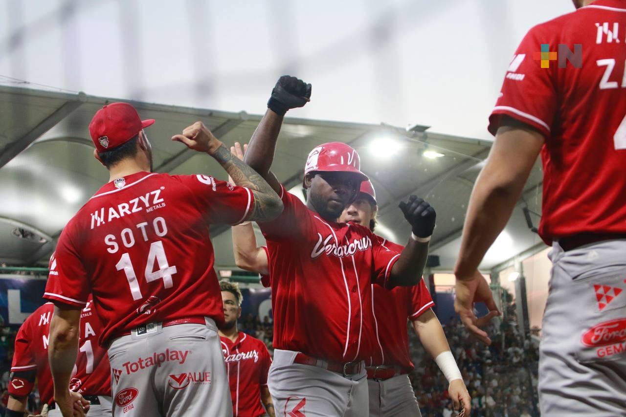 El Águila apaleó por 23-4 a León y toma ventaja en «La Fortaleza»