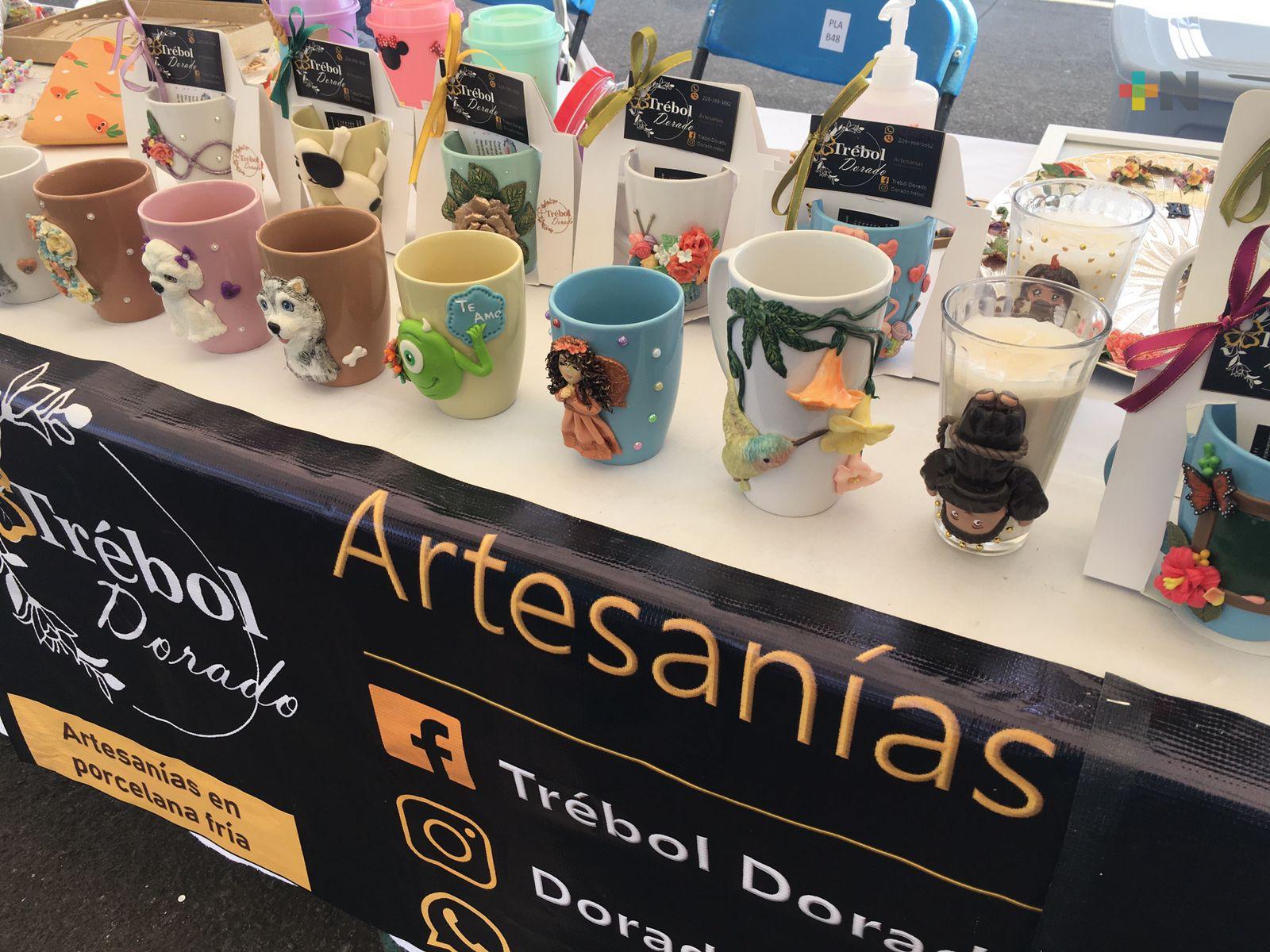 Bazar Mujeres Mágicas promueve el talento de emprendedoras en plaza Patio de Xalapa