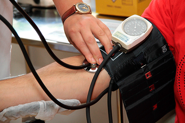 ¿Ya te mediste la presión arterial?