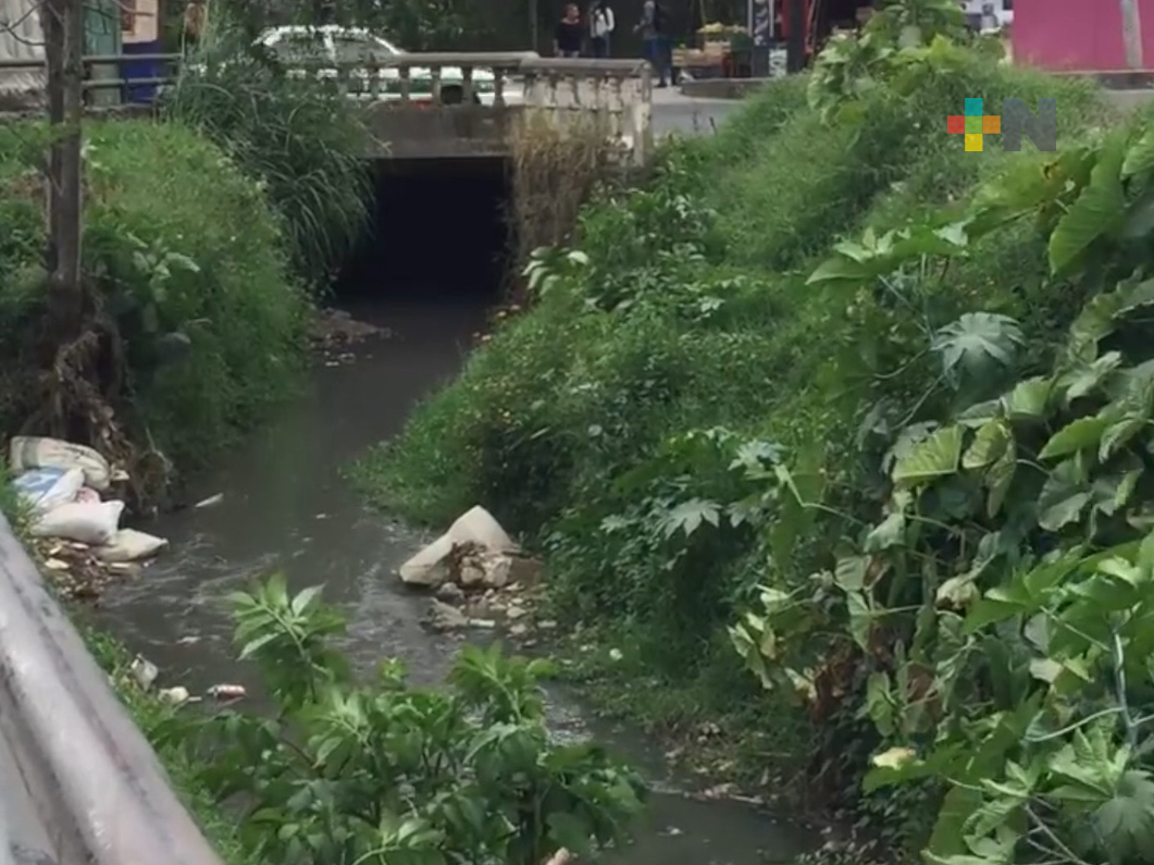 Vecinos de colonia Manantiales piden atender río Papas, en Xalapa