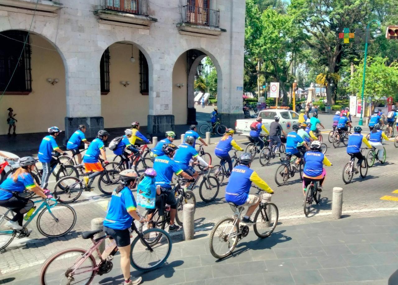Con rodada, SUTSEM promueve actividad física en Xalapa