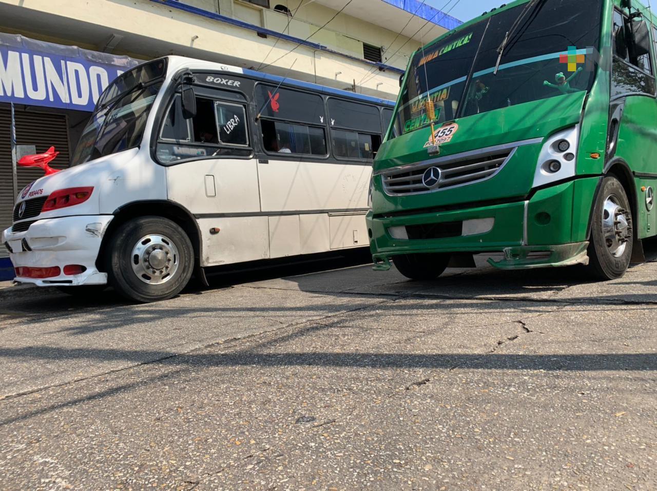 Antes de un ajuste tarifario se debe apoyar a prestadores de servicio urbano: transportistas del sur de Veracruz