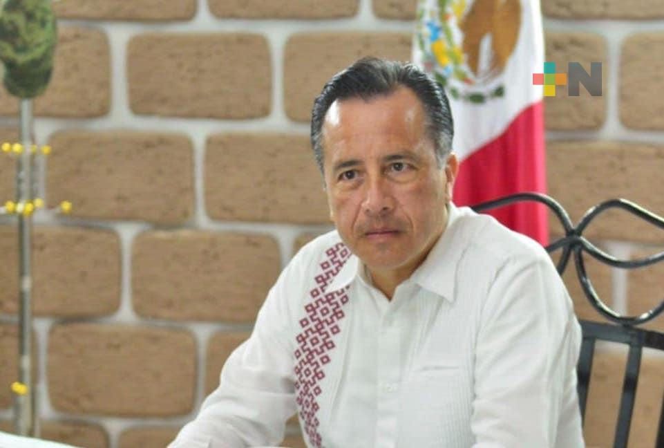 Atendemos a personas afectadas y vigilamos niveles de los ríos Uxpanapa y Coatzacoalcos: Gobernador