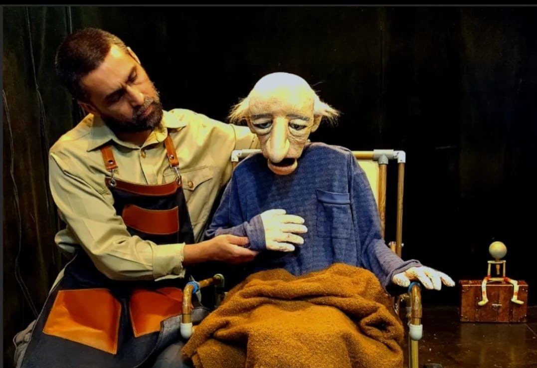 Obra «Abuelares» se presenta en El Rincón de los Títeres