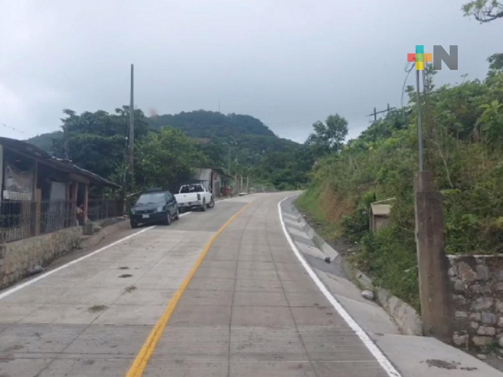 Avanza pavimentación de carretera Ilamatlán-Santa Cruz