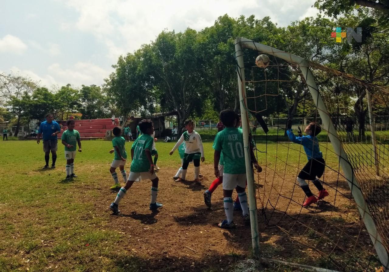 Celebraron copa de futbol «500 años de la Villa del Espíritu Santo»