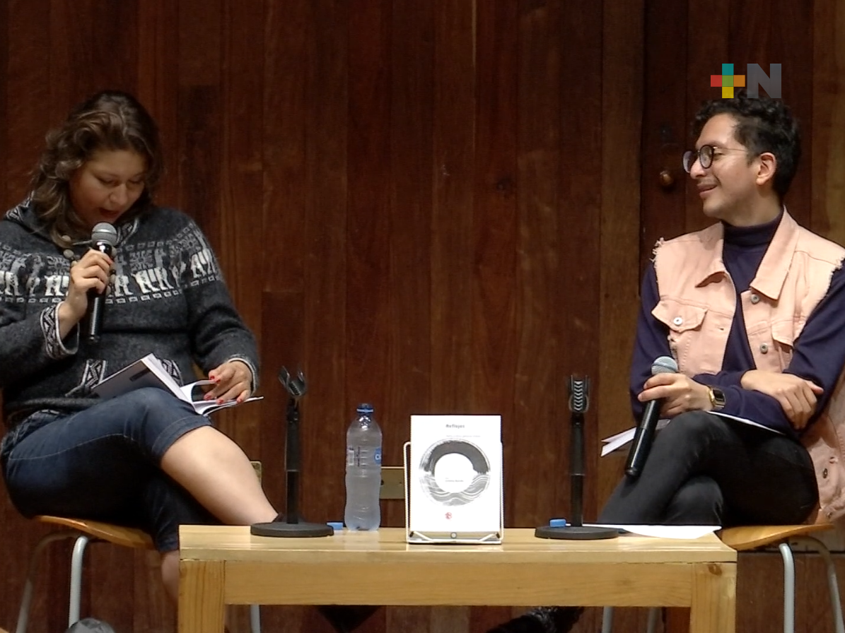 Presentaron Reflejos. Haikus y otros géneros breves, libro de Cristina Rascón