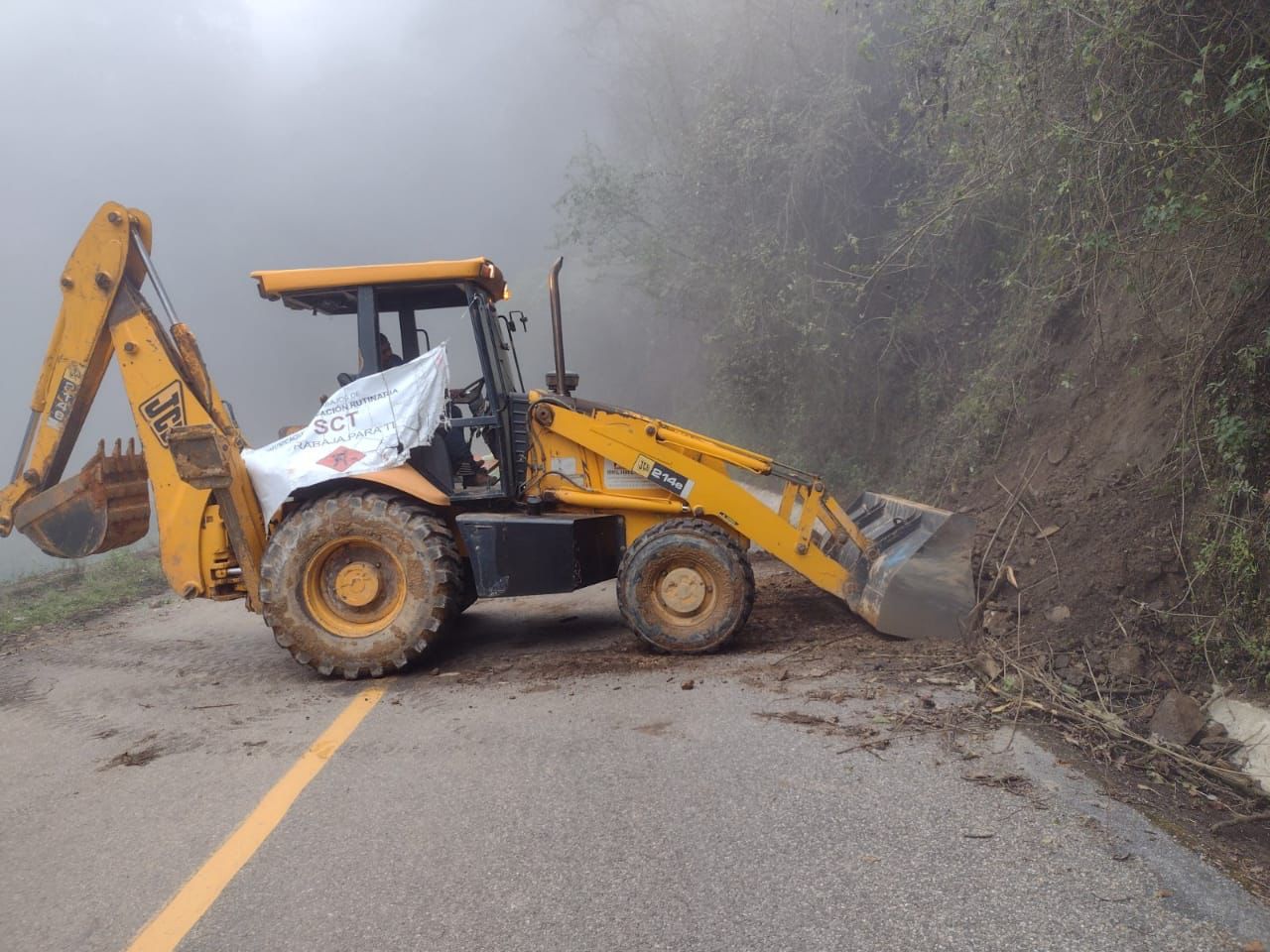 SICT atiende afectaciones tras el paso del huracán Agatha