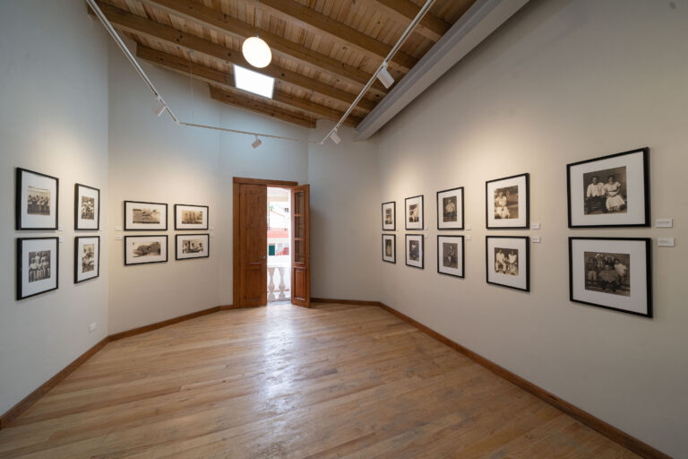 IVEC exhibe Familia de Son, fotografías de Silvia González de León, en el Museo de la Música Veracruzana