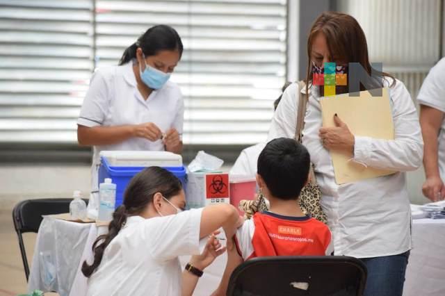 Apoya IMSS en Veracruz Norte en aplicación de vacuna contra Covid, a menores de edad