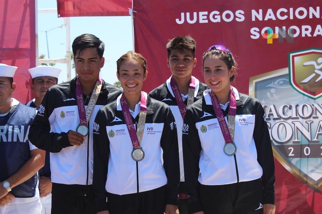 Triatletas dedican sus medallas a Veracruz