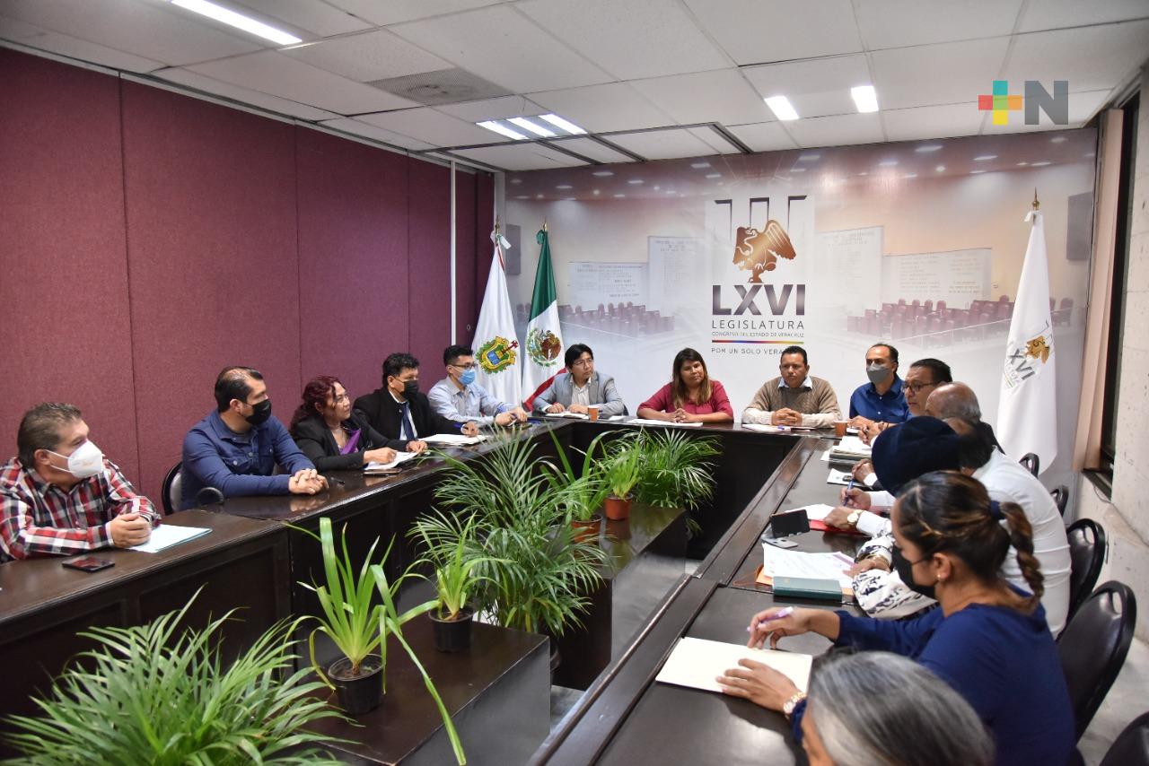 Respalda Diputada regularización de predios escolares de Emiliano Zapata