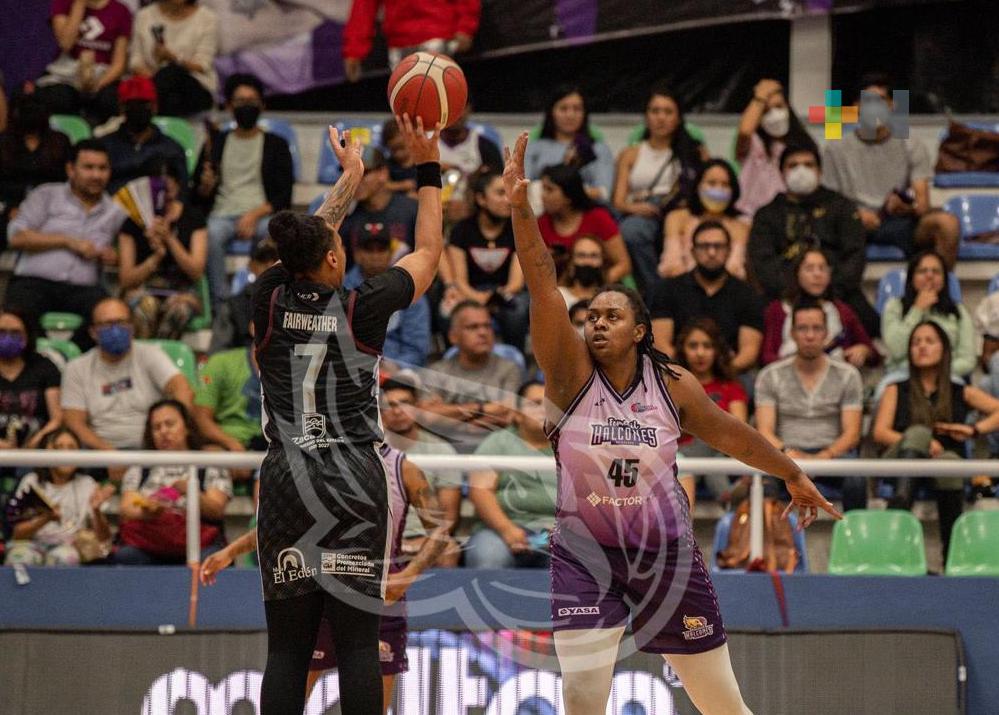 ¡Vuelan alto en casa! Halcones de Xalapa Femenil vence por 88-63 a Fresnillo