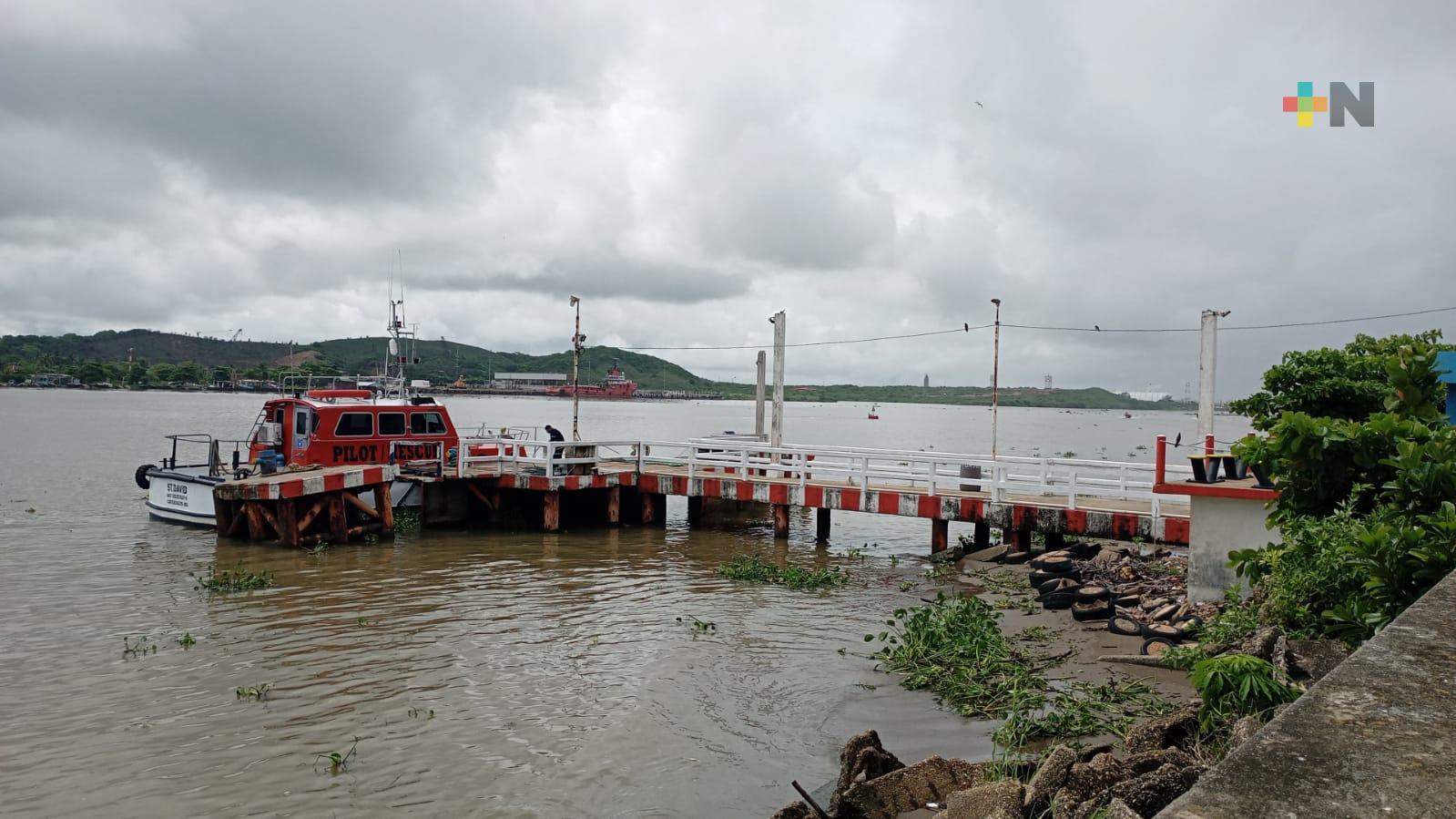 Pese a intensas lluvias, no se han registrado afectaciones graves en Coatzacoalcos