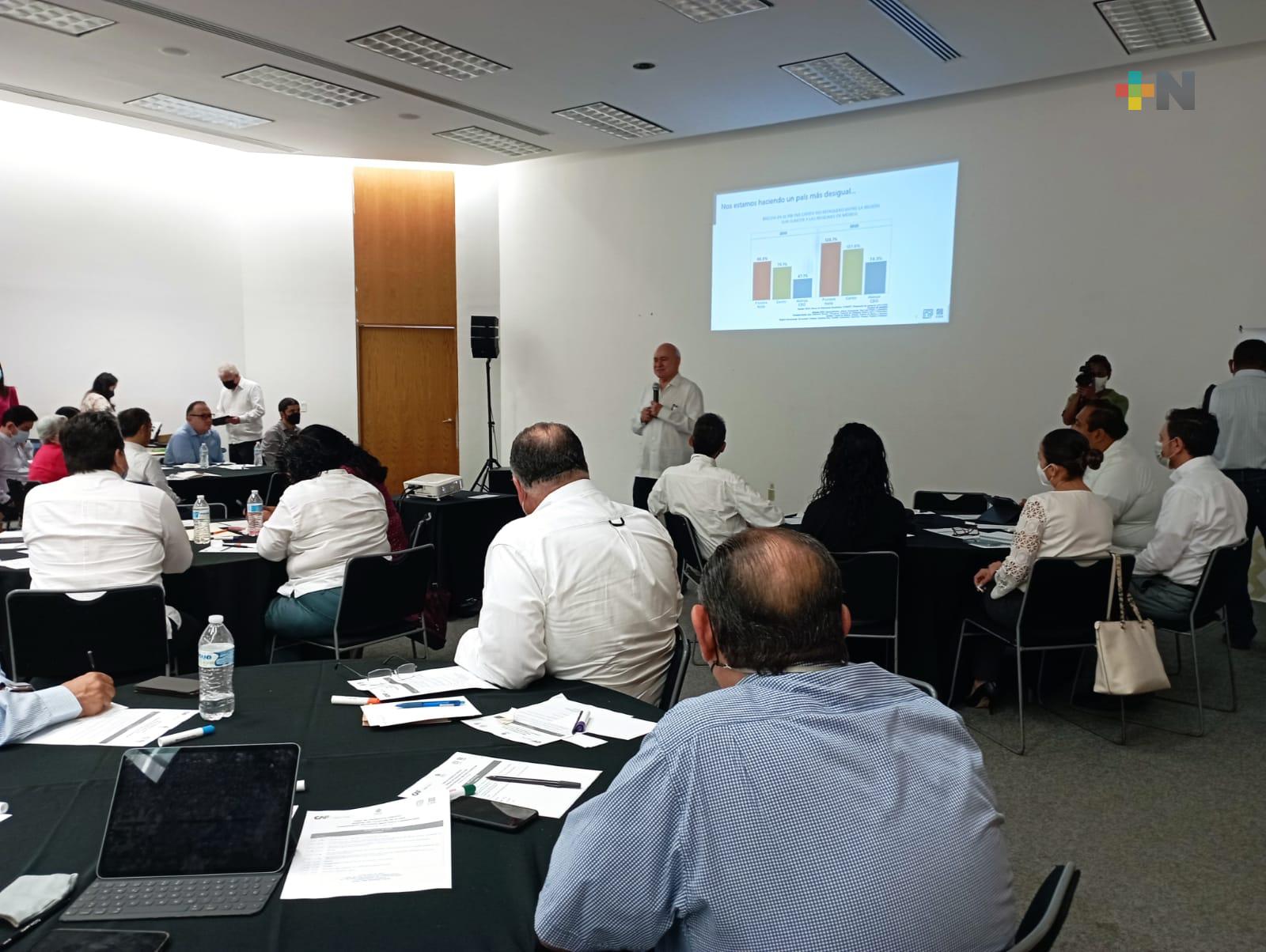 Autoridades de Coatza, Mina, Agua Dulce y Cosoleacaque participan en Taller de Inteligencia Colectiva