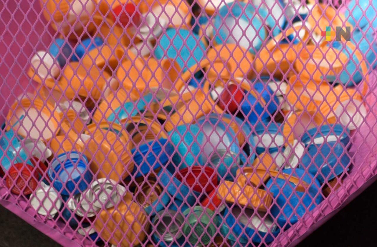 Invitan a donar tapitas en beneficio de infantes con cáncer