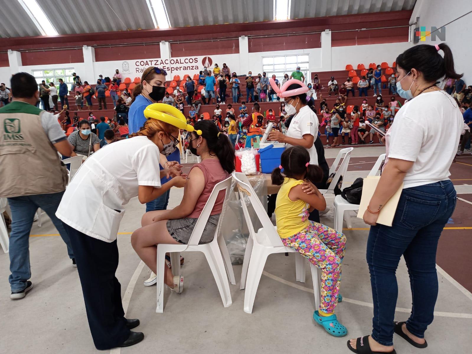 Inicia vacunación para población de 5 a 11 años en Coatzacoalcos