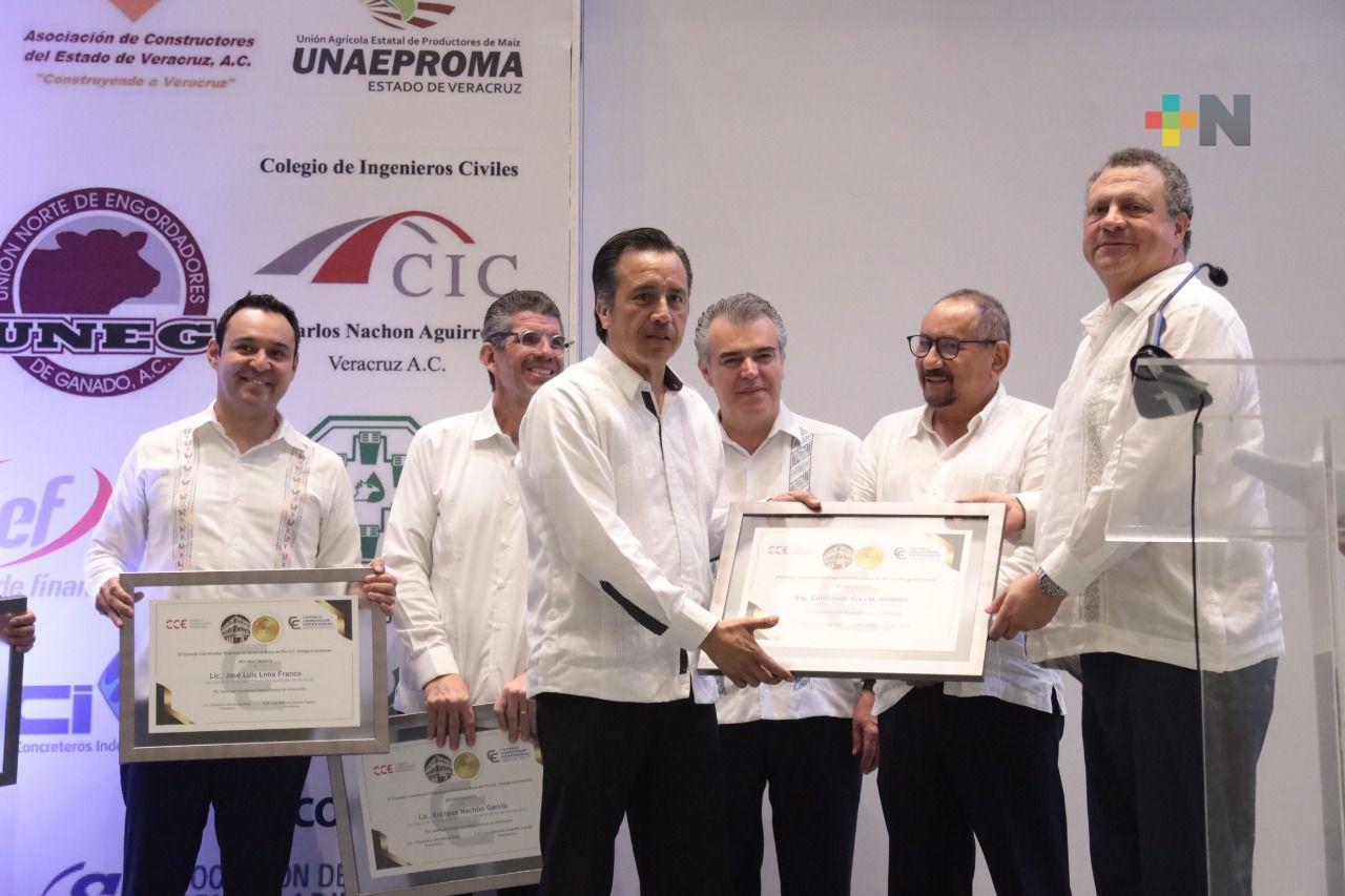 Reconocen empresarios alianza con autoridades estatales