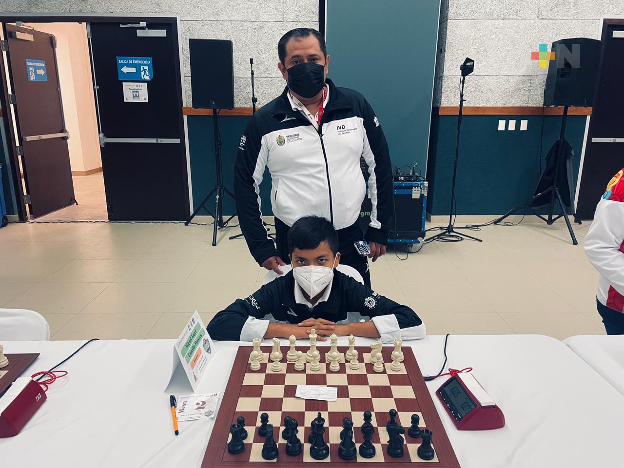 Ajedrecista Miguel Carrillo gana dos platas en Nacionales Conade