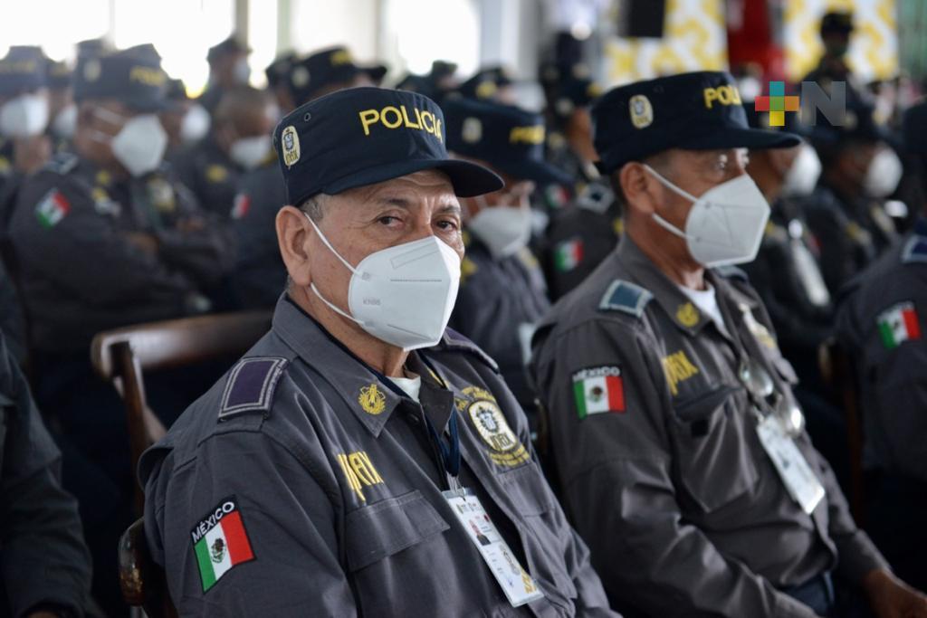 Celebra Gobierno del Estado cuentas limpias del IPAX con bono a todo el personal