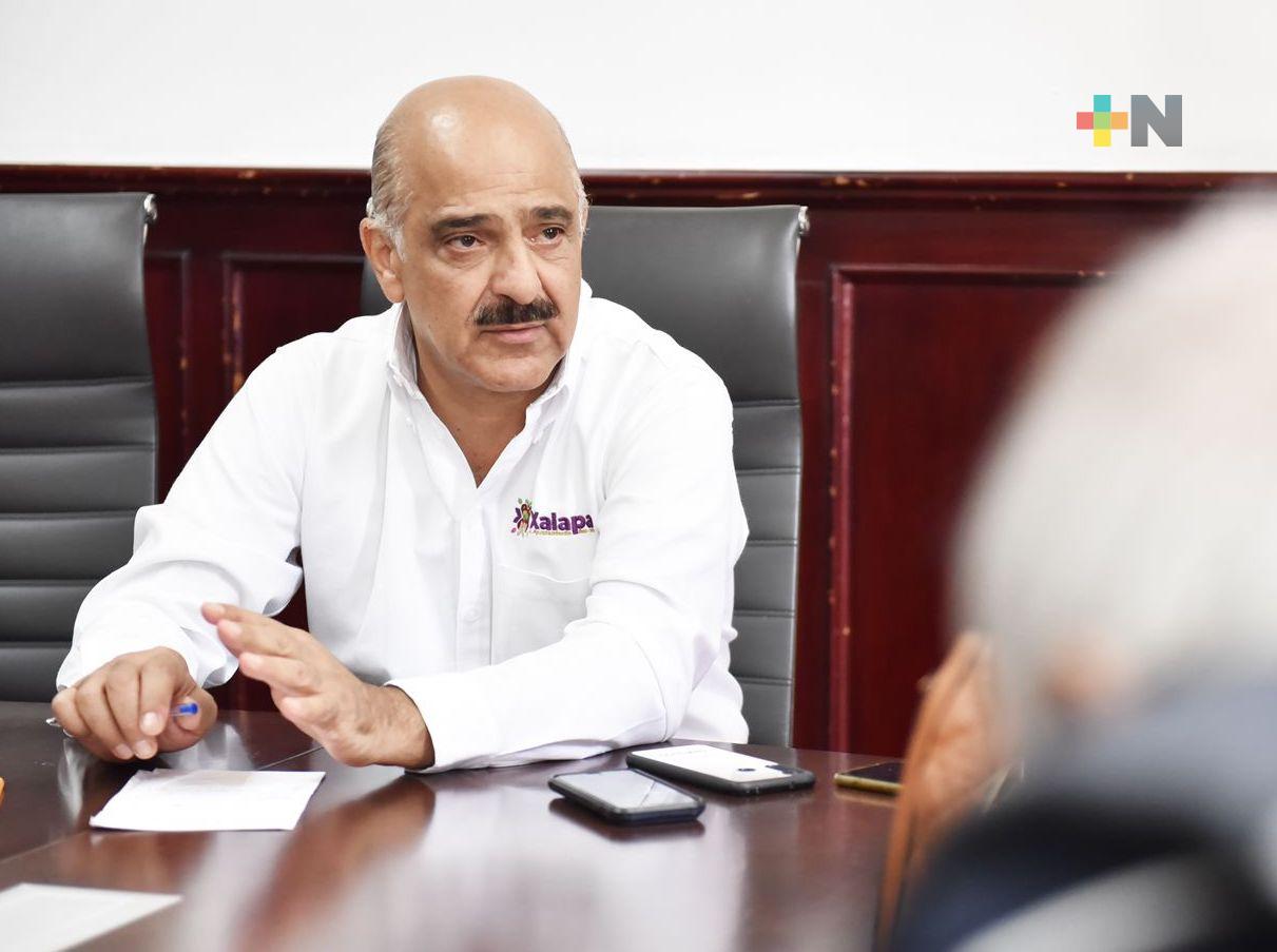 El servidor público debe llegar a servir y no a servirse: Ricardo Ahued