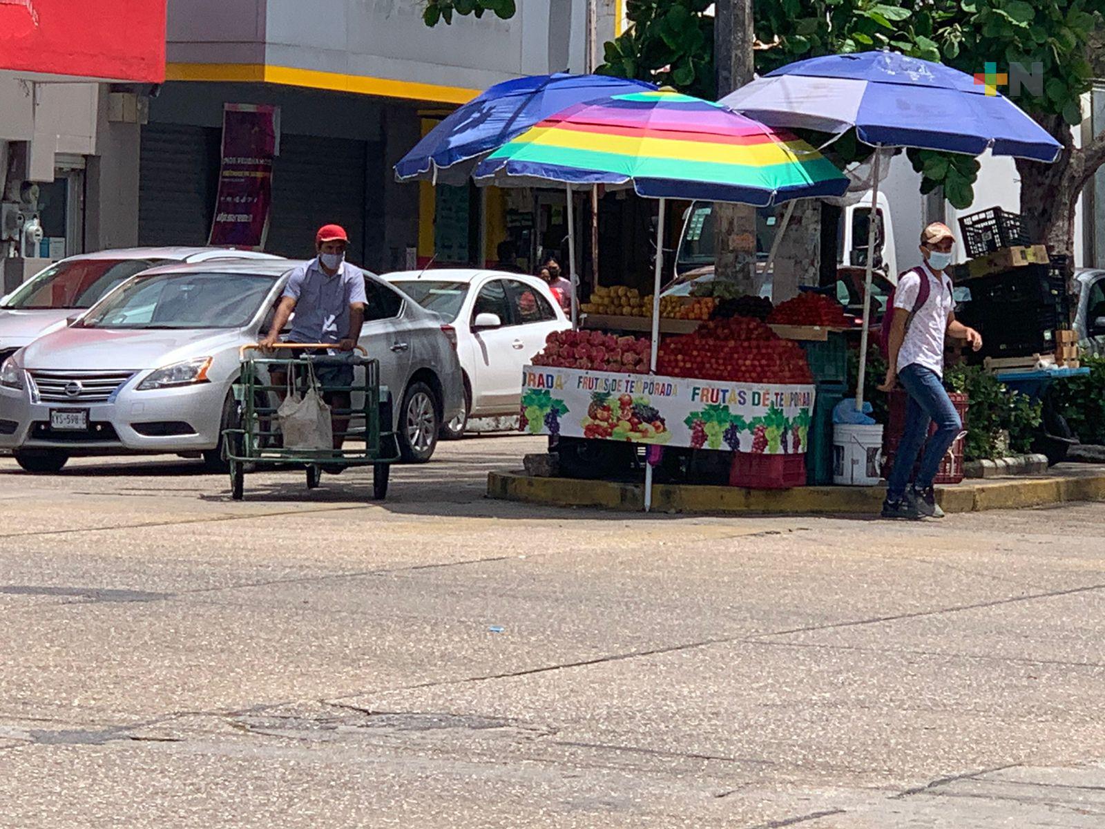 Mejora movilidad en Coatzacoalcos con retiro de ambulantaje