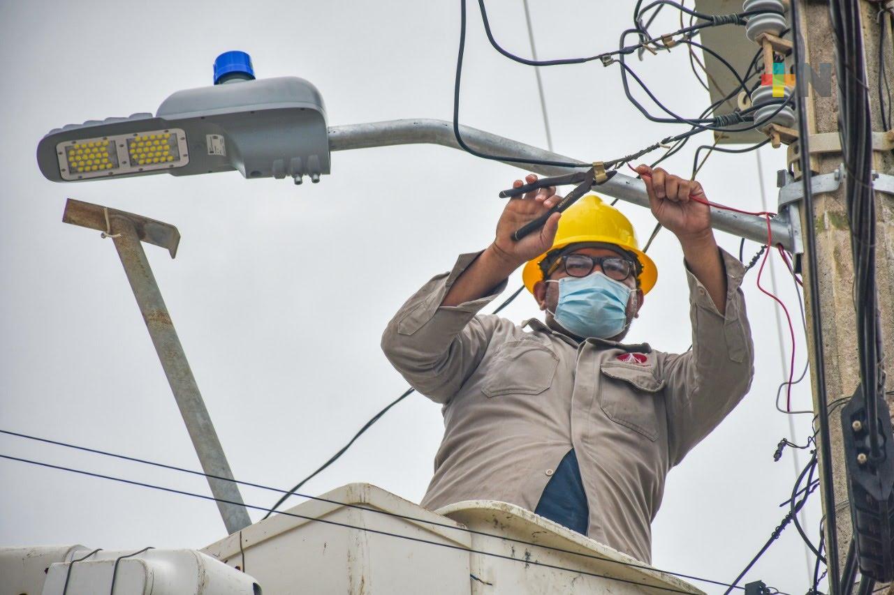 Afectado el alumbrado público en zona del malecón de Coatza