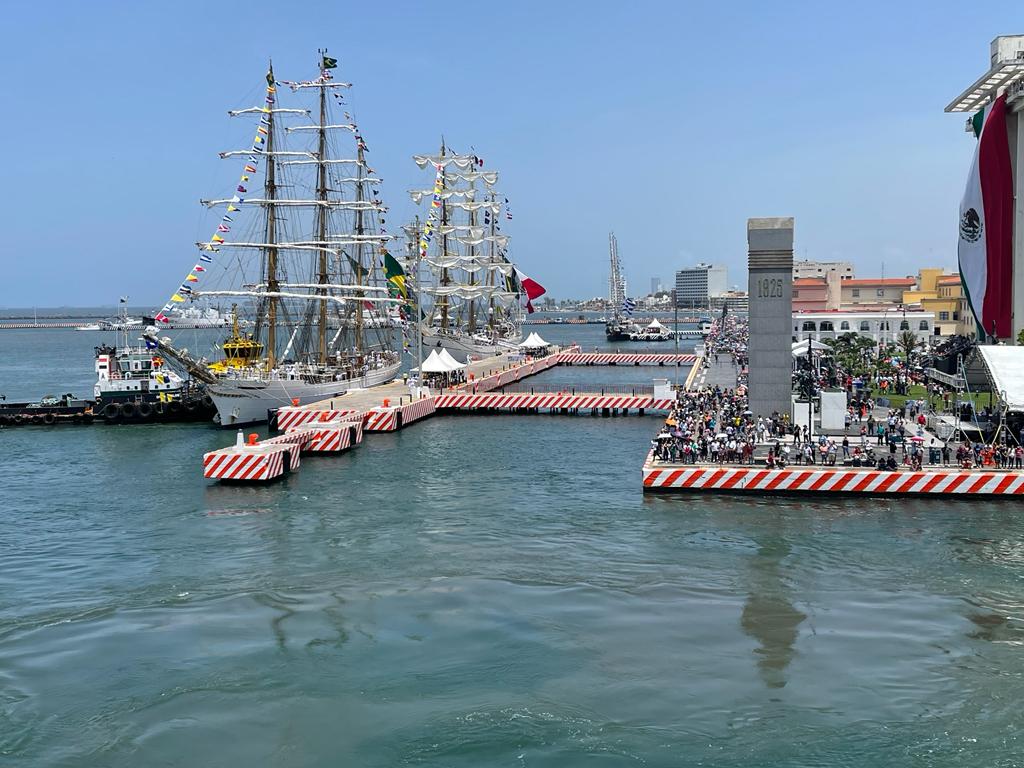 Festival de Velas Latinoamérica 2022 llegó al puerto de Veracruz
