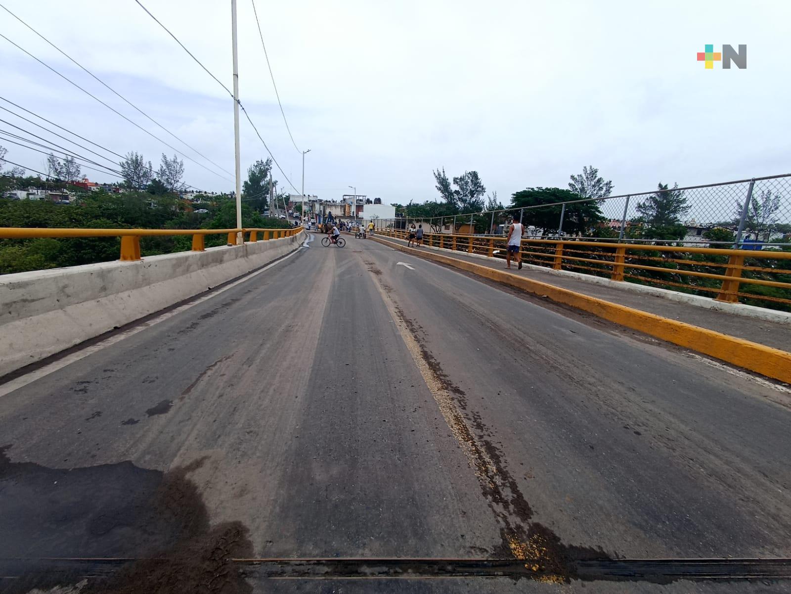 Reabren circulación en puente Torrentes ubicado de la ciudad de Veracruz