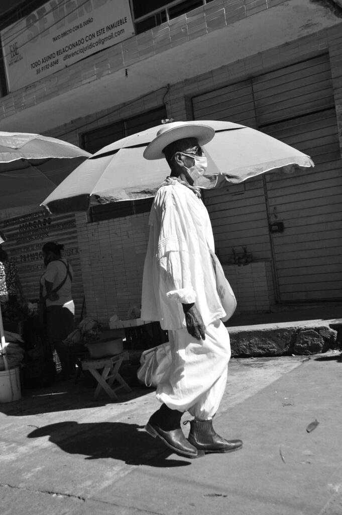 Invita el IVEC a la presentación editorial de Reencontrarnos. Cuando la pandemia nos distanció