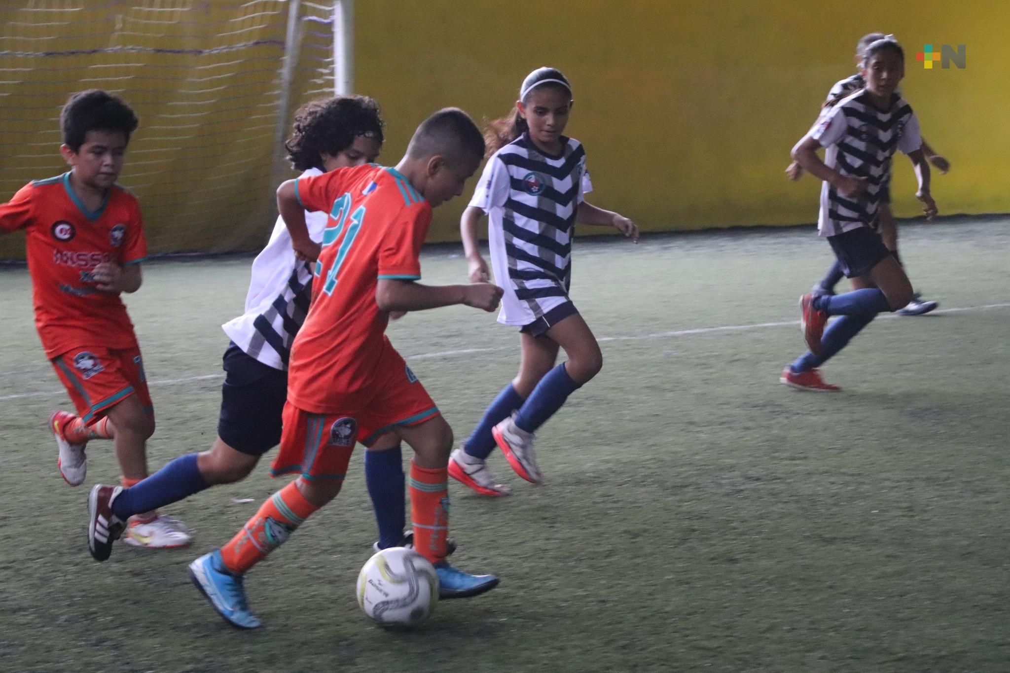 Se anotan más de 30 goles en la tercera Copa del Valle Futbol 7