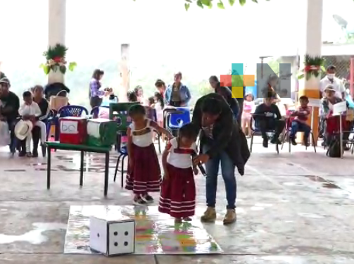 Desde centros preescolares fortalecen valores culturales en municipio de Ilamatlán