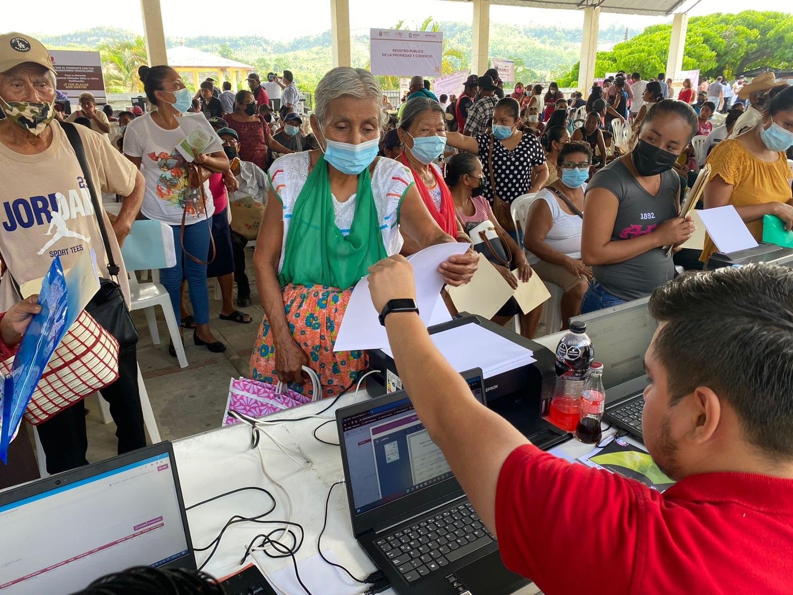 Atienden a más de mil papantecos, las Brigadas Itinerantes del Registro Civil: Eric Cisneros