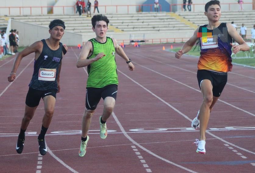 Alejandro Cárdenas Rifka gana presea de plata en Nacionales CONADE
