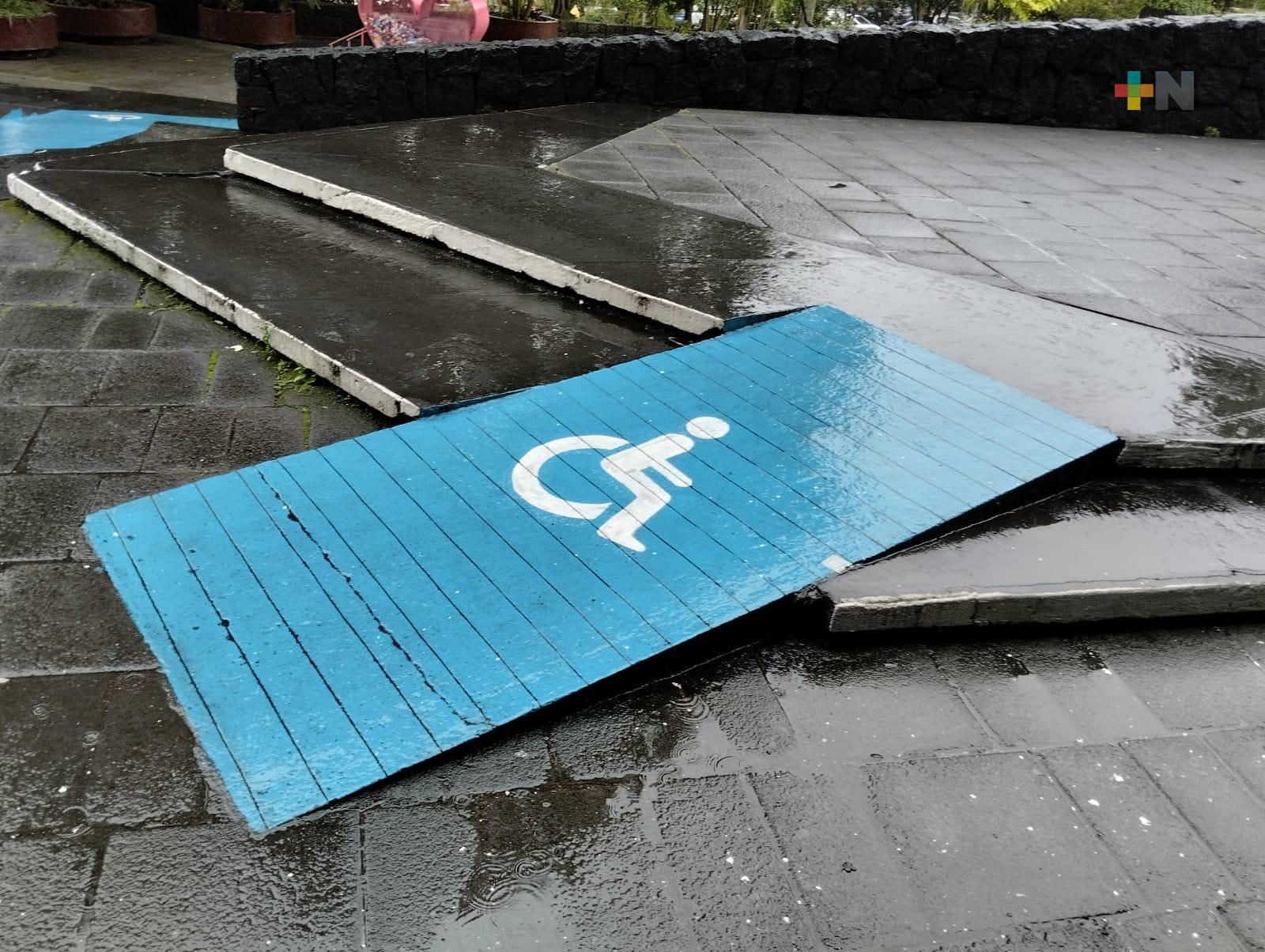 Empresas deben tener instalaciones adecuadas para trabajadores con discapacidad