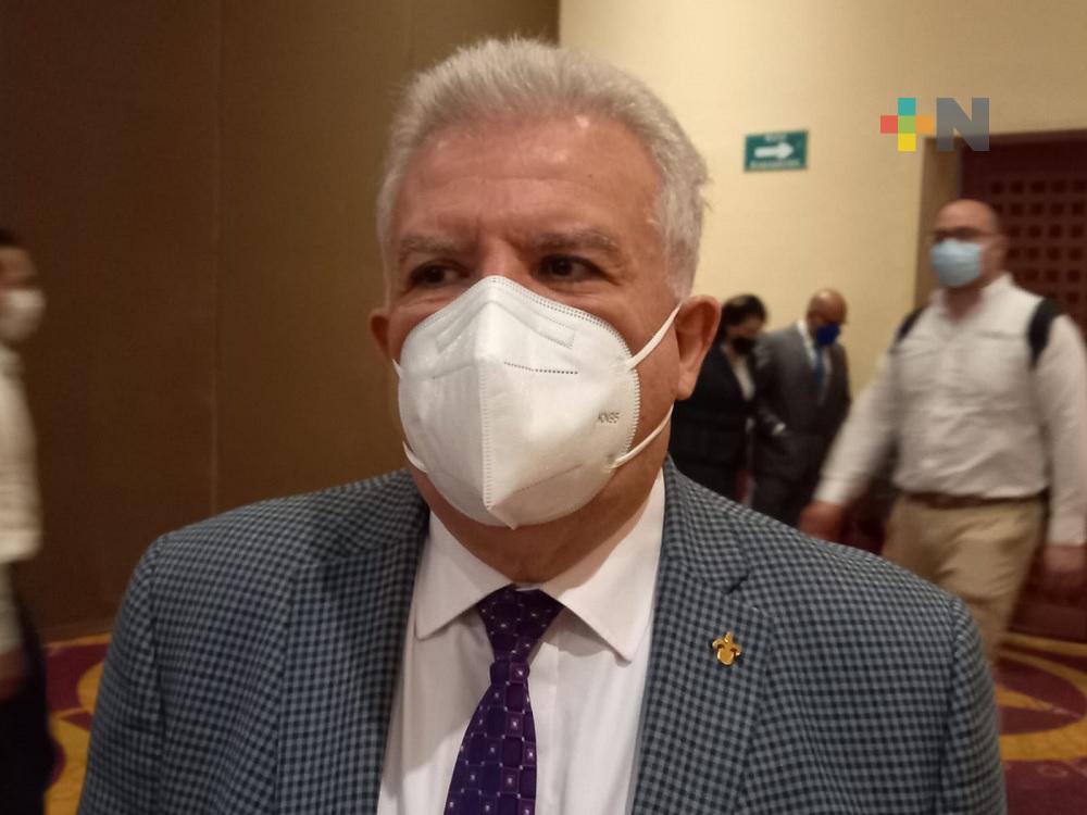 Confirma UV retorno a clases presenciales en nuevo ciclo escolar, a partir de agosto