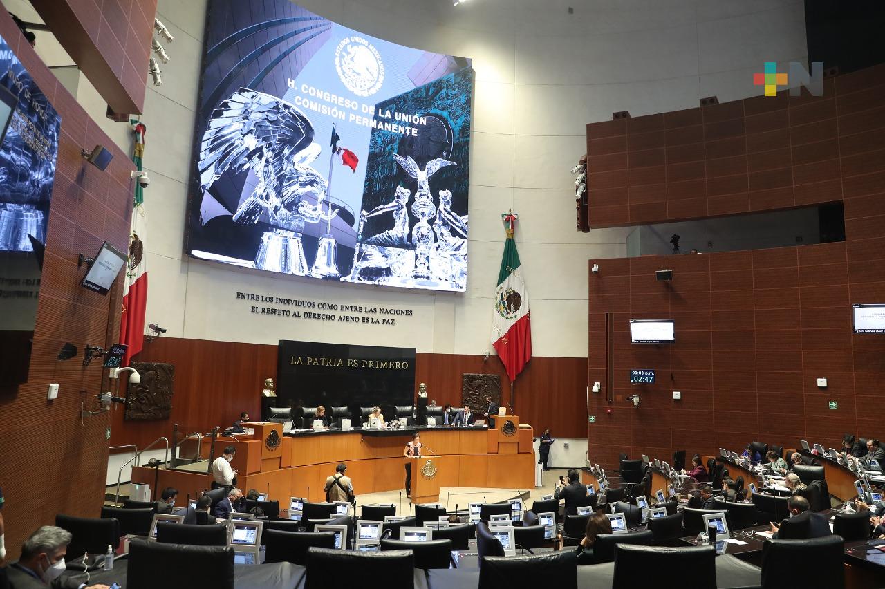 Diputadas y diputados respaldan aprobación de cuatro dictámenes en la Comisión Permanente