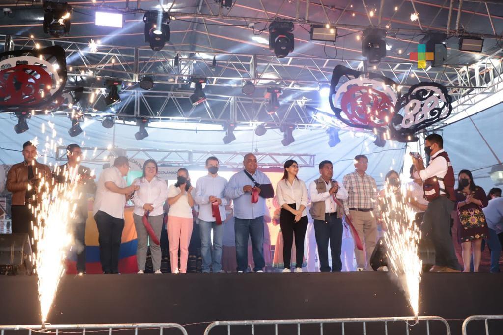 Inaugura el secretario de Gobierno, Eric Cisneros; la Feria de Xico 2022