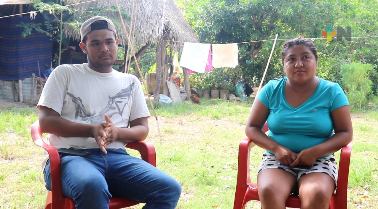 Falta de agua en Monterrey obliga a pareja a regresar a Veracruz