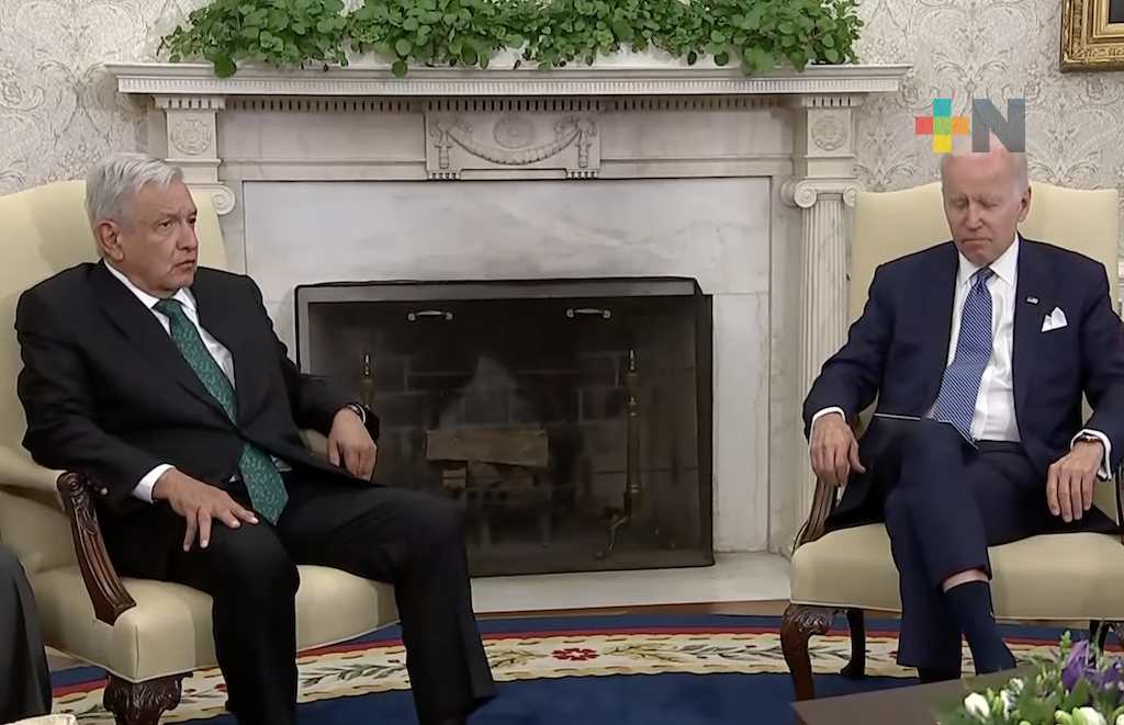 Propone AMLO a Biden, regularizar a migrantes que trabajan en Estados Unidos