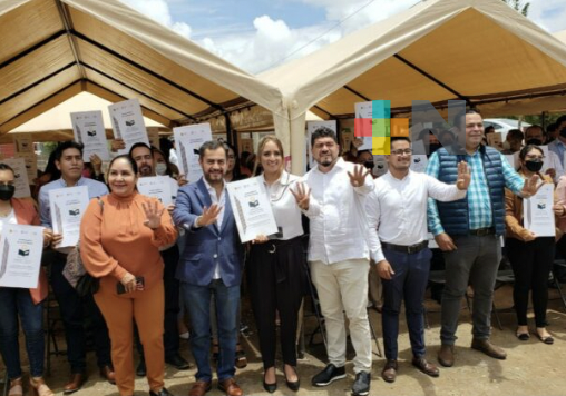 En Veracruz impera la voluntad política para regularizar predios escolares: Antonio Luna