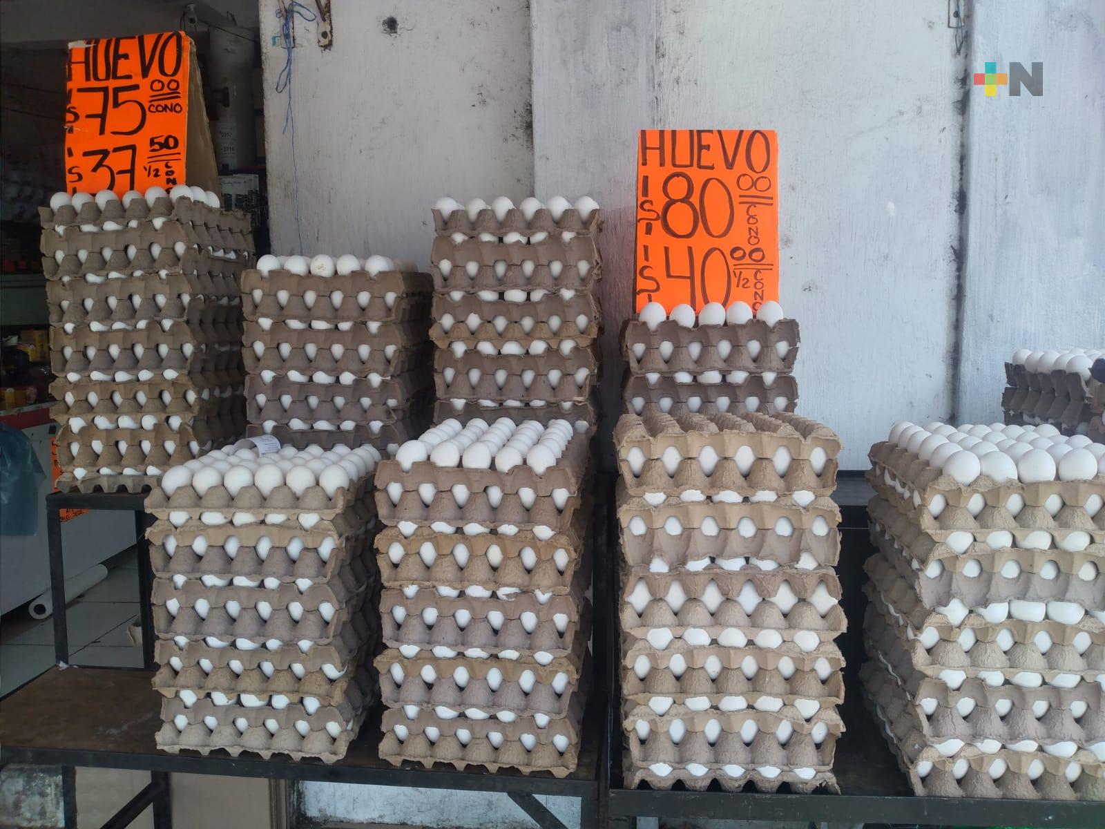 Cono de huevo se vende hasta en 80 pesos en mercado de Veracruz