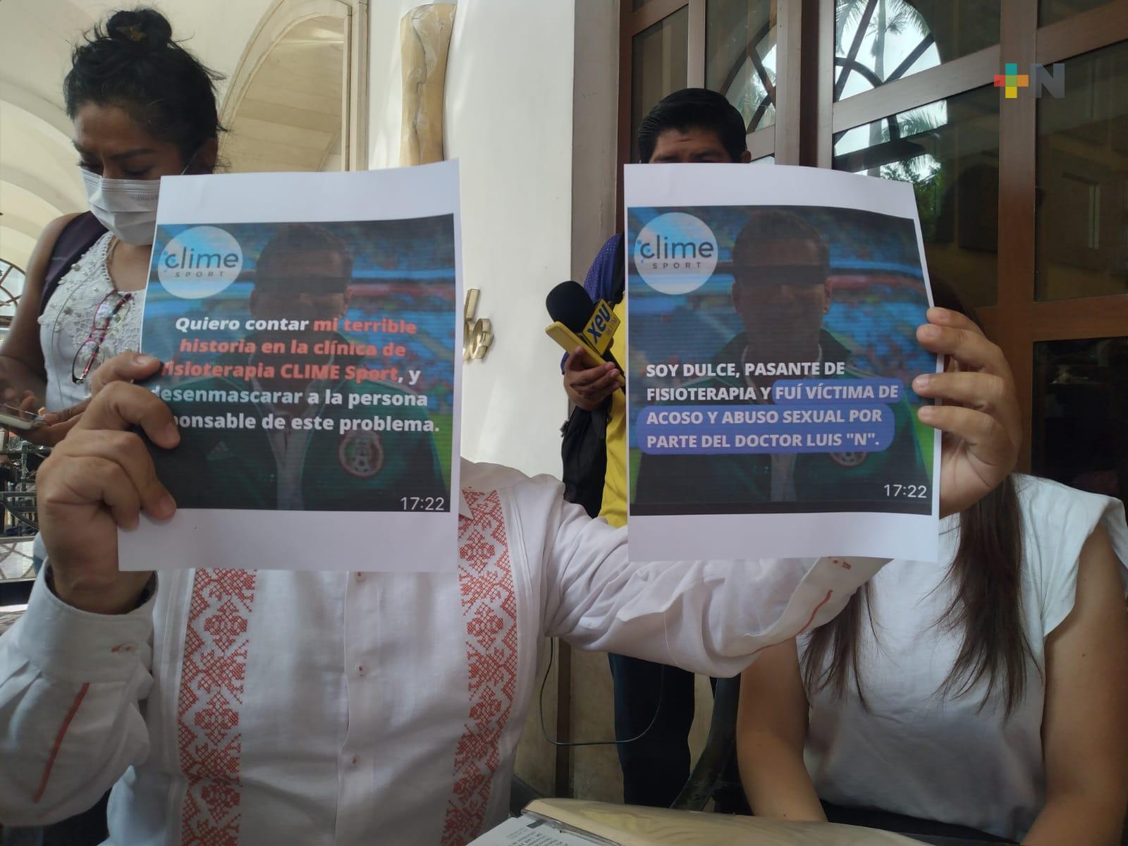 Estudiante denuncia acoso de un médico donde realizaba servicio social