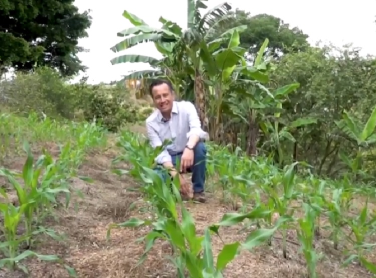 Gobernador Cuitláhuac García satisfecho con resultado de programa Todos a Sembrar