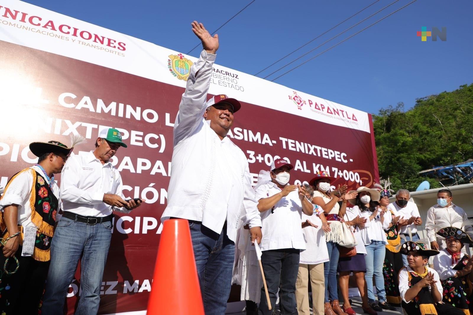 En Papantla, encabeza Eric Cisneros la rehabilitación carretera de La Guasima-Tenixtepec-Los Reyes