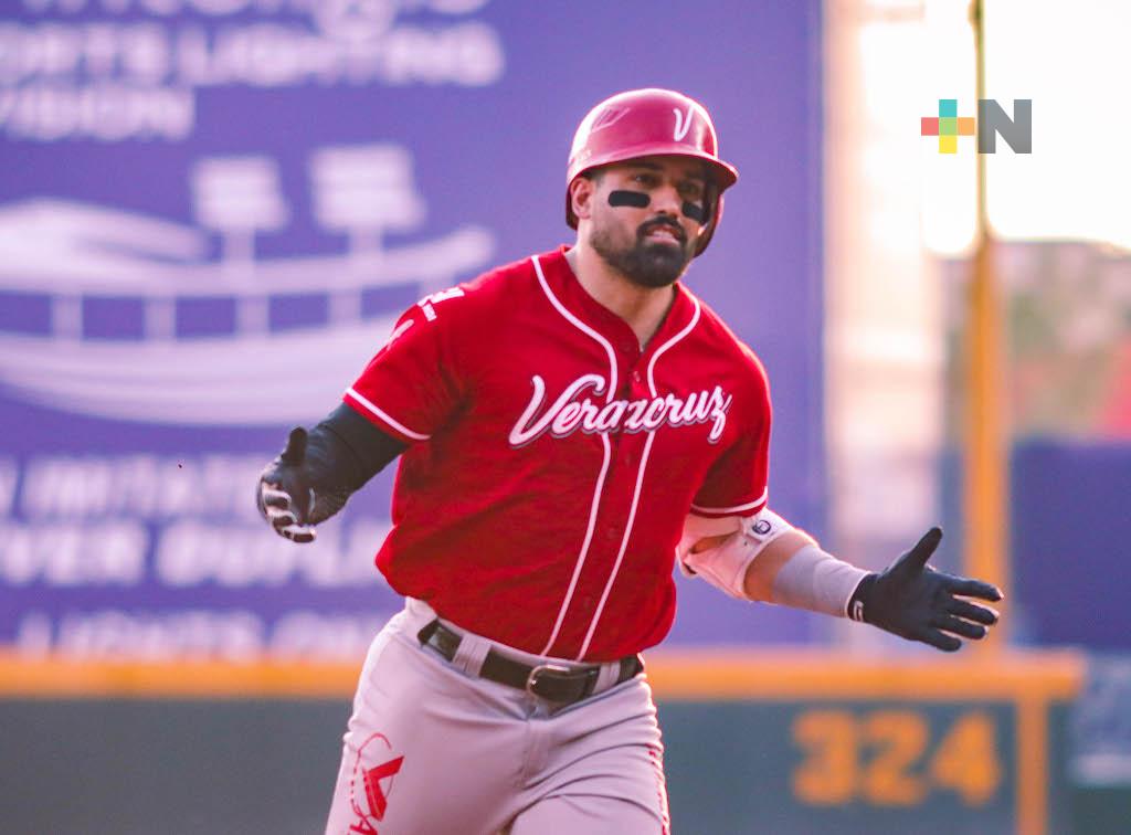 Anthony Giansanti causa baja en el Águila