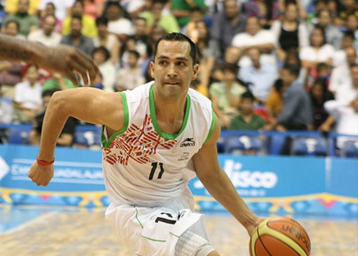 Omar Quintero impartirá clínica de baloncesto en Xalapa