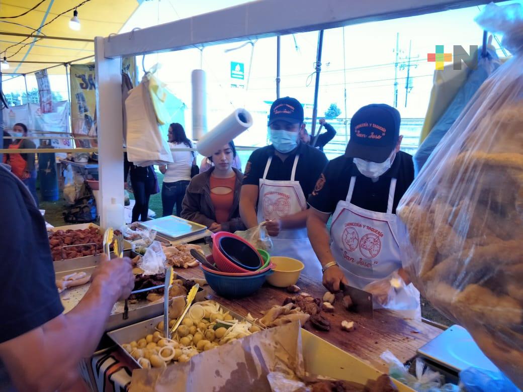 Las Vigas de Ramírez recibe a cientos de visitantes durante el Primer Festival del Pulque y el Chicharrón