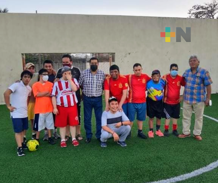 Realizarán torneo de futbol inclusivo en Coatza