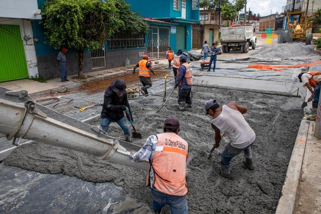 Xalapa reporta avances de pavimentación en Las Palmas, Benito Juárez y Nicolás Bravo